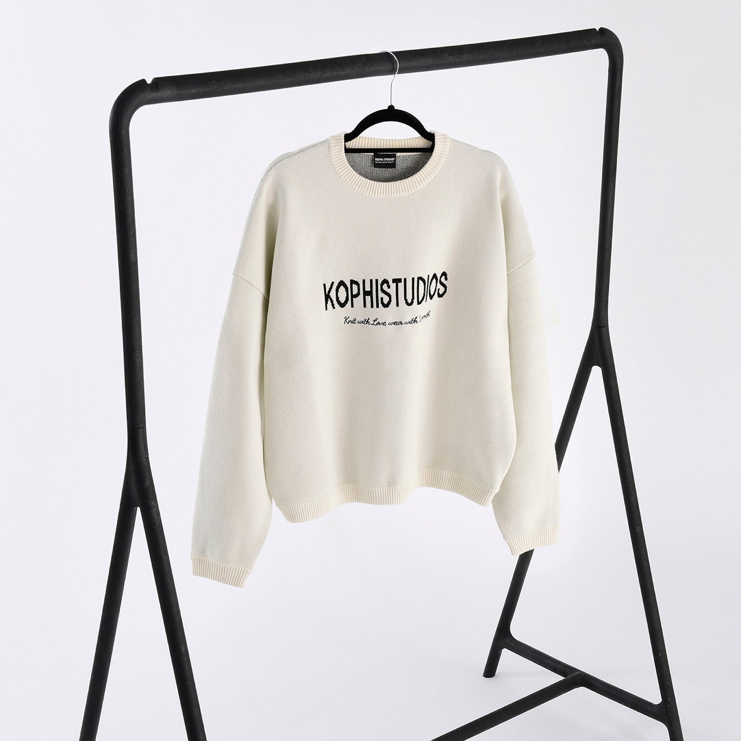 KNIT SWEATER